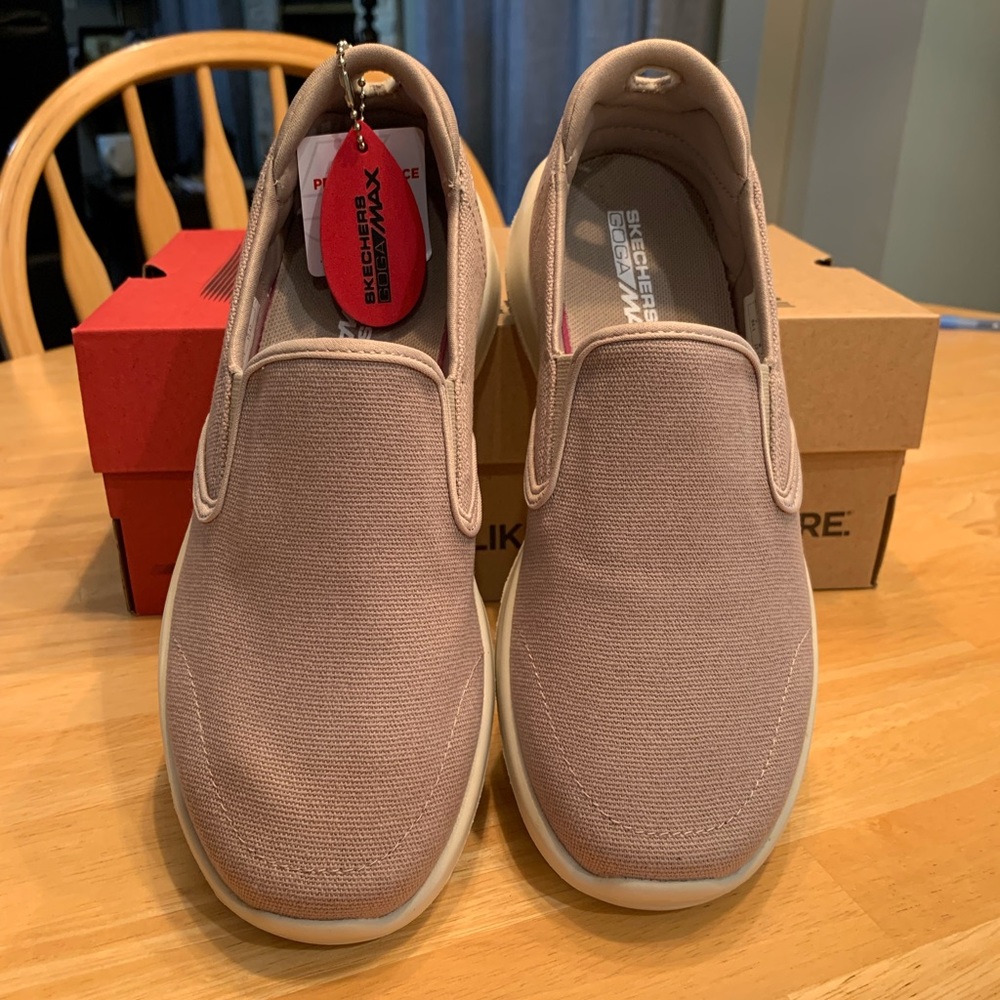 Skechers Performance, GoWalk Joy, Size 5.5, Taupe